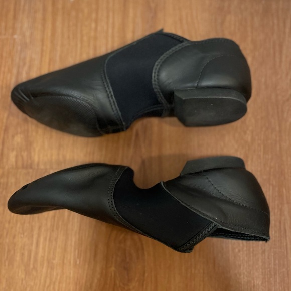 🆕wob Capezio E series slip on jazz shoes, black, Sz 6 - Picture 5 of 11